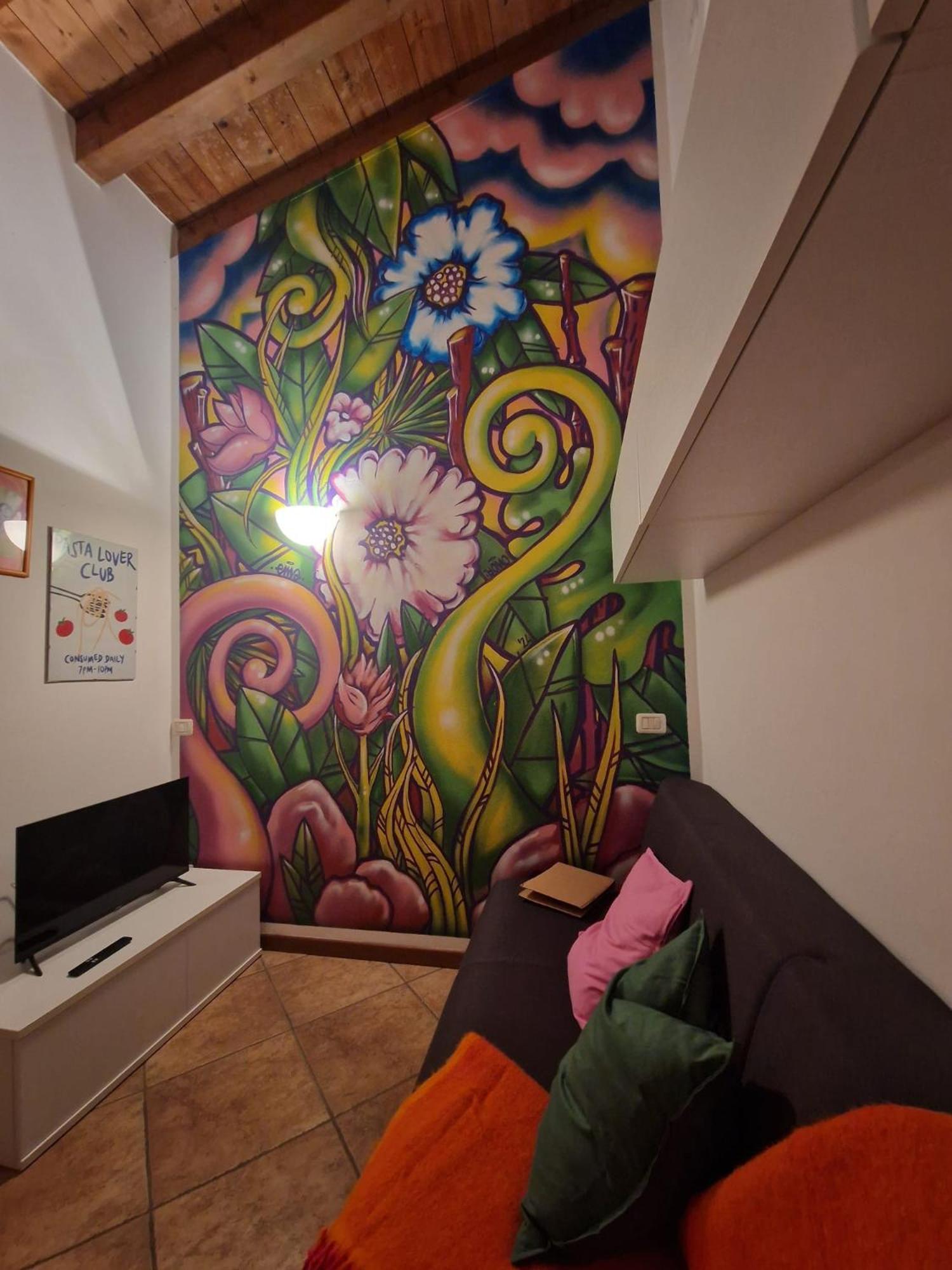 Pati Bilocale - Graffiti's Apartment *